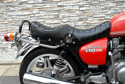 CB250T/CB400T(ホーク) メッキタンデムバー(ゴム巻き) [株式会社マッド