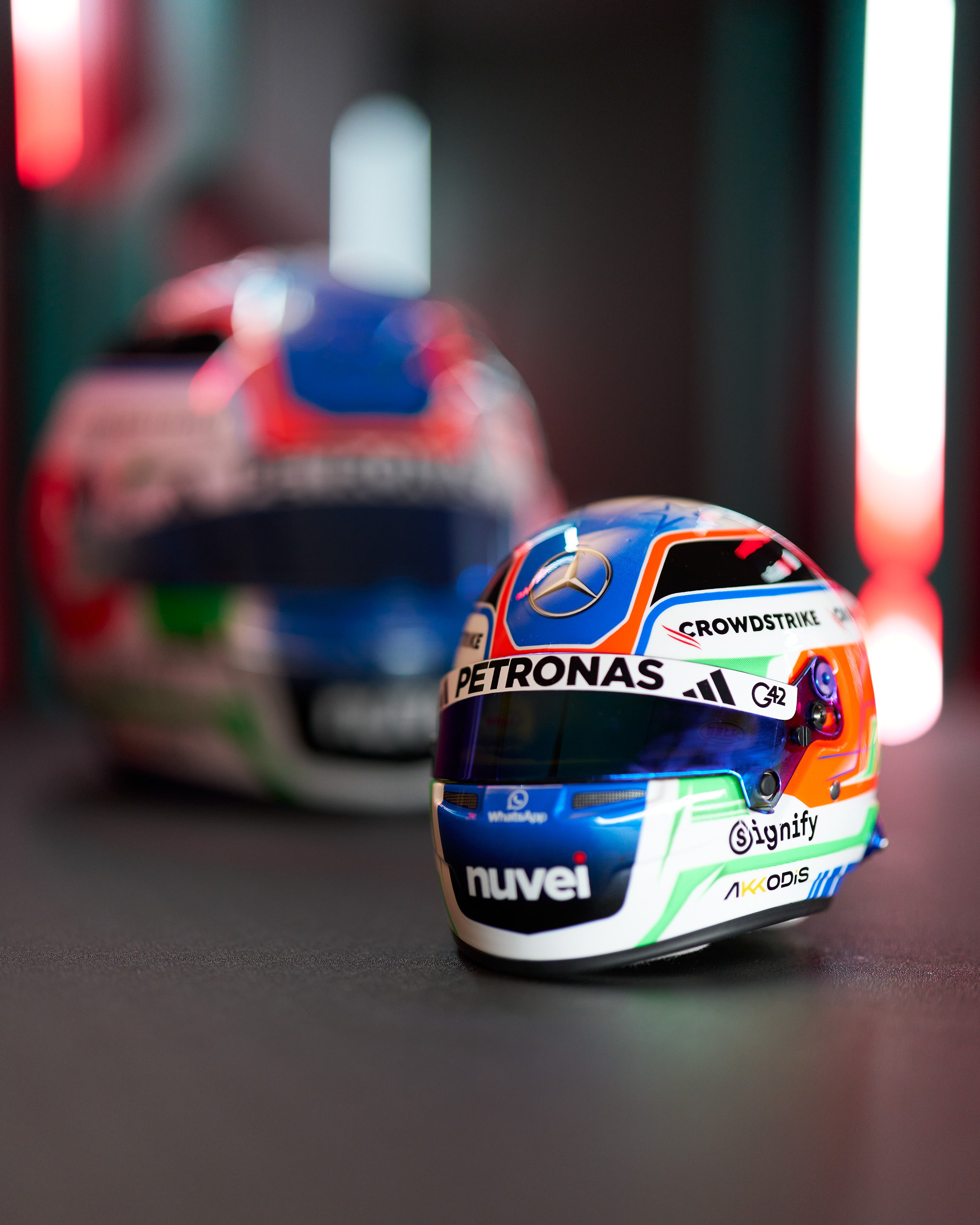 Kimi Antonelli 2025 Mini Bell Helmet Replica 1:2 | Official