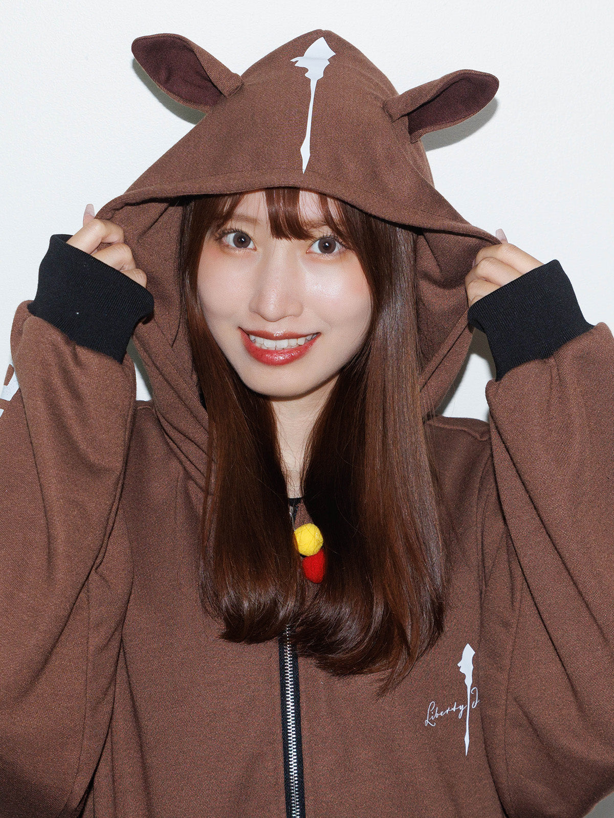 リバティアイランド・馬耳パーカー｜netkeiba