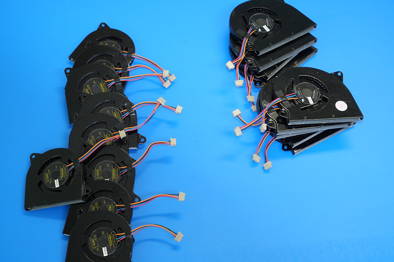 入荷連絡 富士通 LIFEBOOK 最軽量モデルの ファン C-324C C-325C 入荷