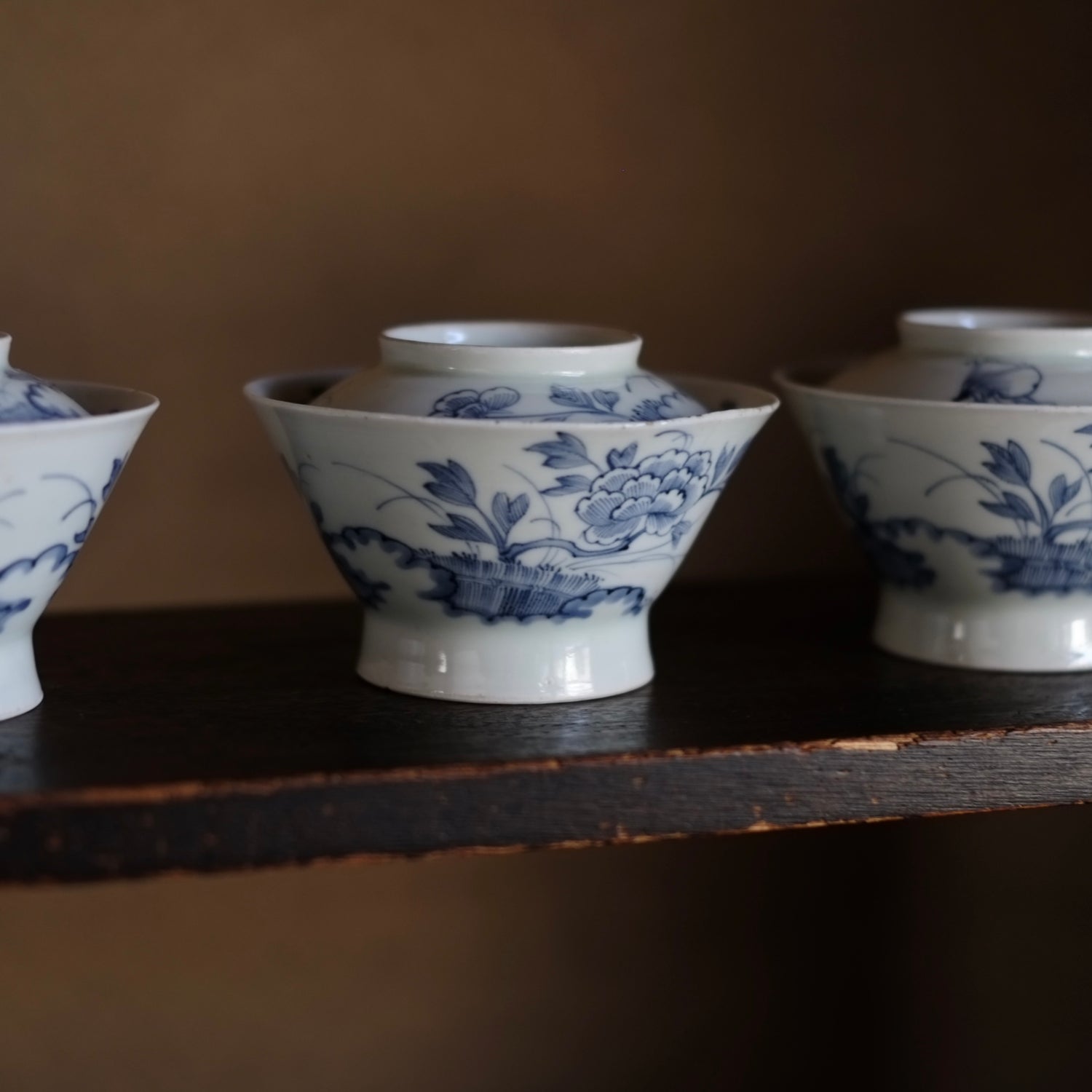 時代広東型 牡丹図染付 蓋付碗 (江戸時代 ) – 逢季荘