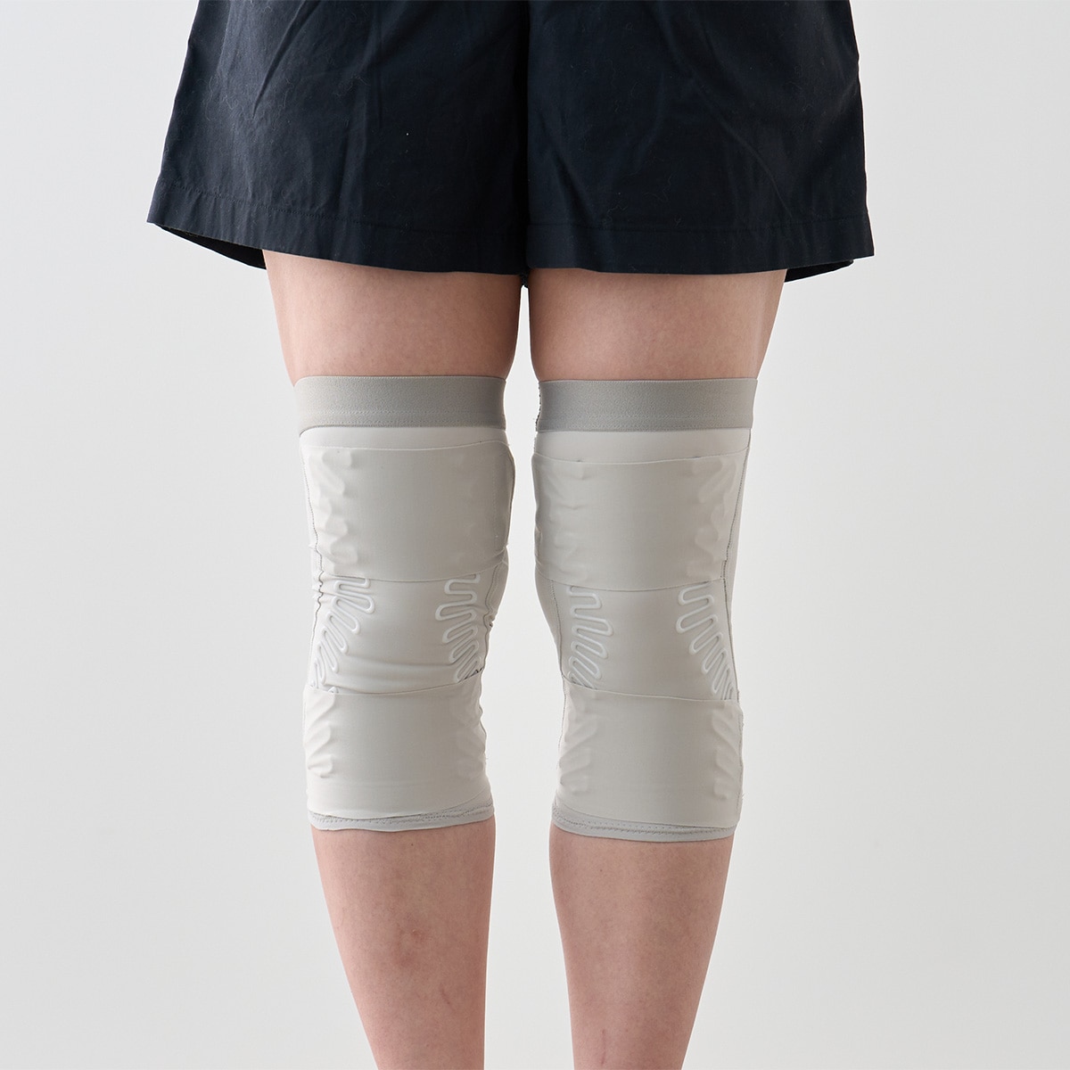 皮膚感覚バネボーンサポーターひざ用1セット2枚組 | ABCミッケ