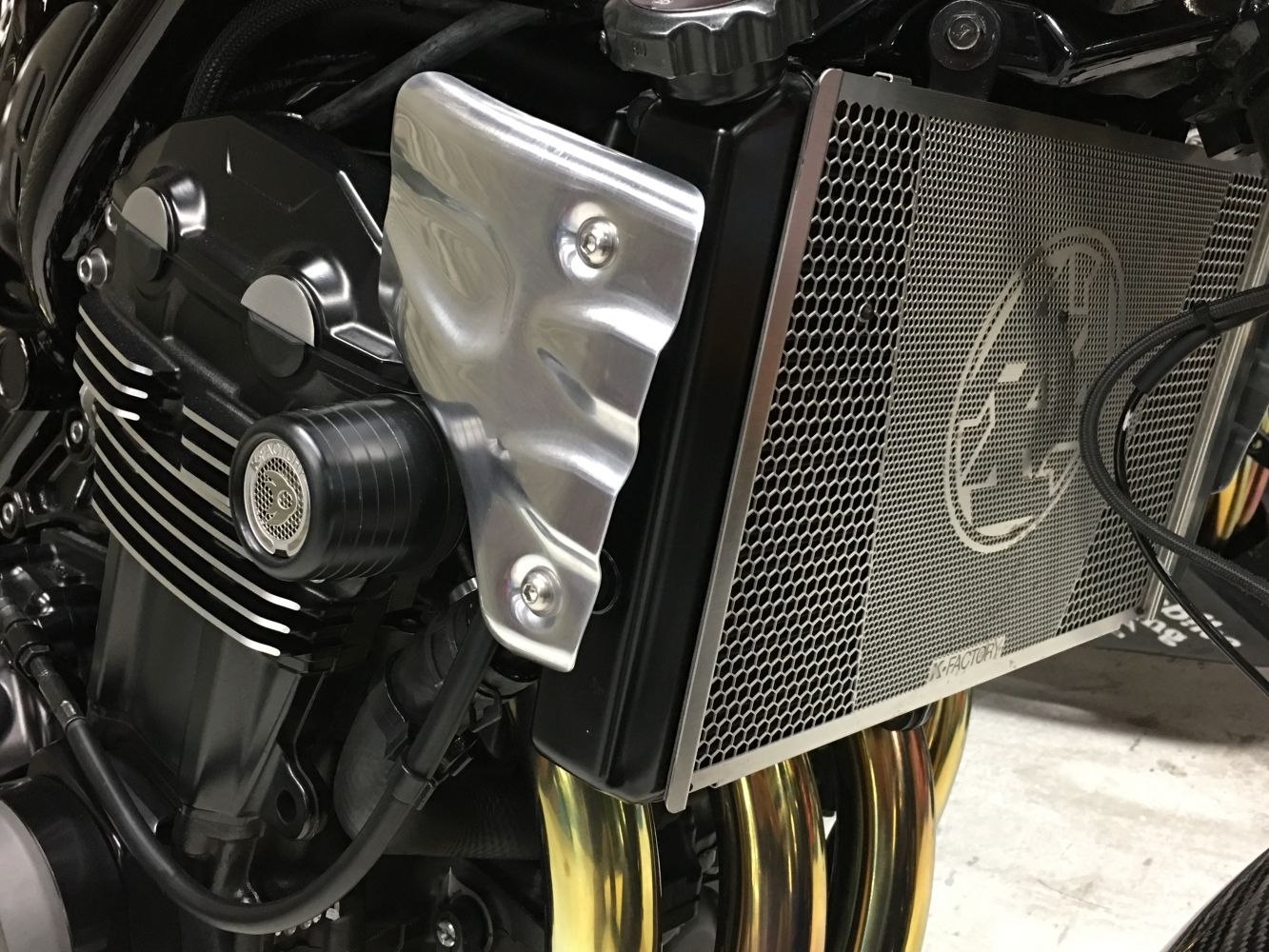 K-FACTORY ONLINE SHOP / ラジエターサイドカバー タイプⅡ（Z900RS -'20）