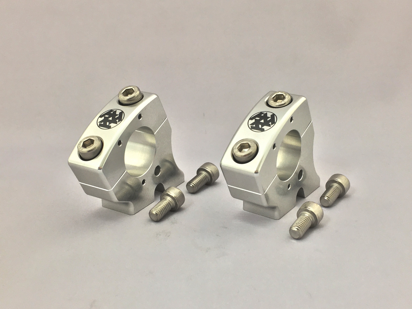 K-FACTORY ONLINE SHOP / 28.6φ用ハンドルクランプセット