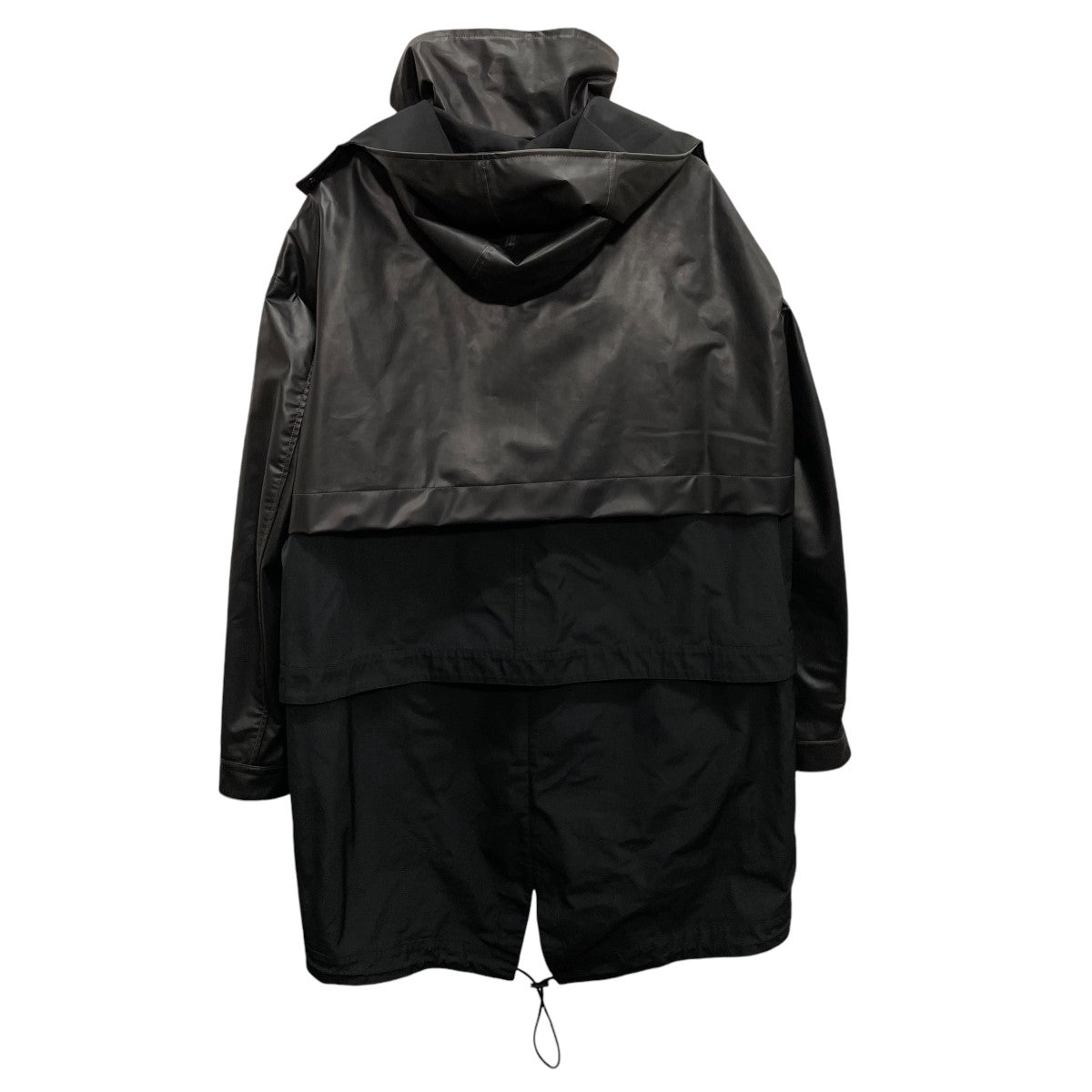 BLACK COMME DES GARCONS