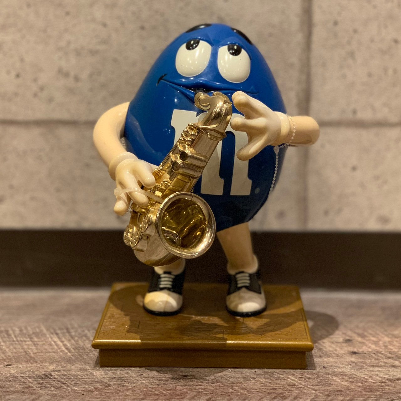 M &M's ブルー サックス ディスペンサー フィギュア アメトイ
