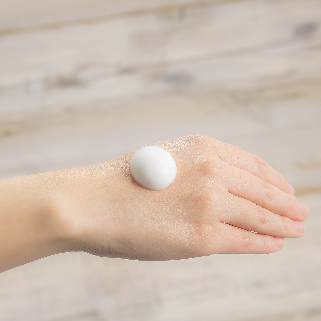 新作】レヴィ エッセンス (炭酸泡) – LOUVREDO直営 公式オンラインショップ