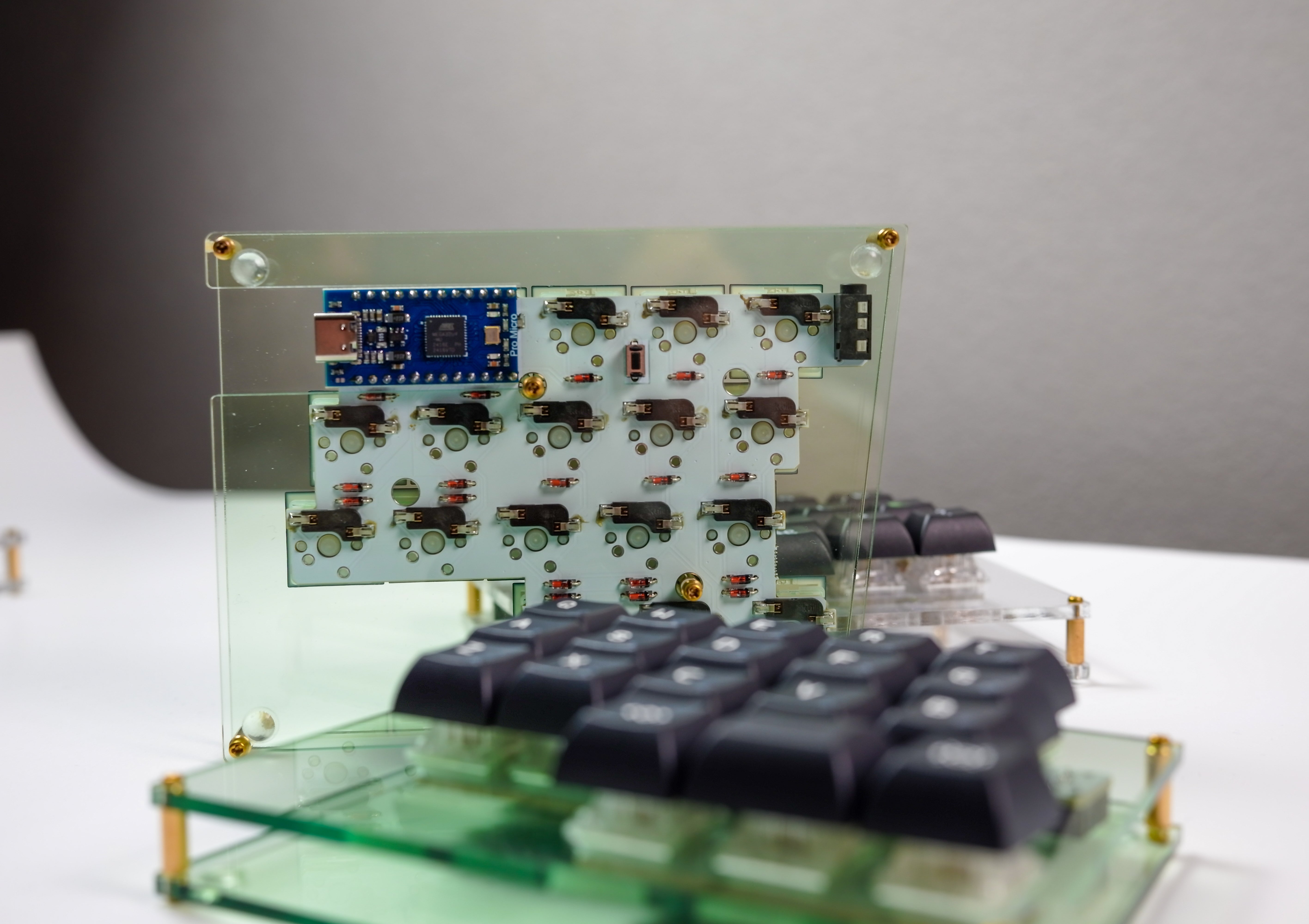 Gravity36 v2 DIY Keyboard Kit – Greenkeys Shop