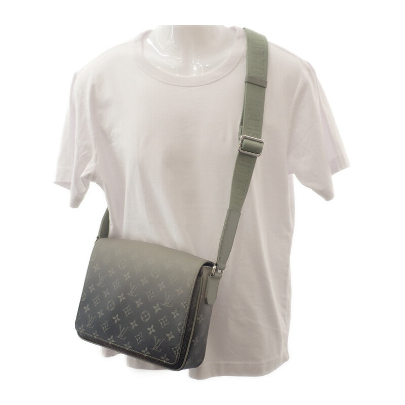 ルイヴィトン LOUIS VUITTON ディストリクトPM NV3 M11593 ショルダー