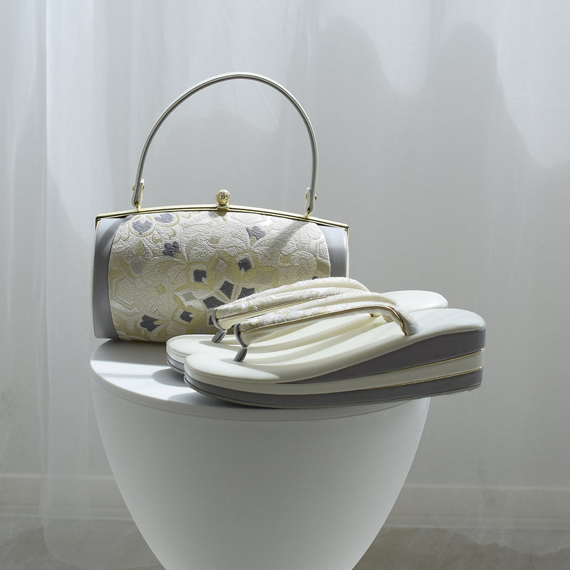 草履バッグセット 正絹帯地 3枚芯 宝相華文】フォーマル用 グレー 訪問