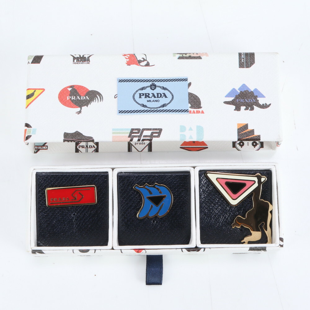 楽天市場】プラダ ピンブローチ/ピンバッジ 3点セット PRADA