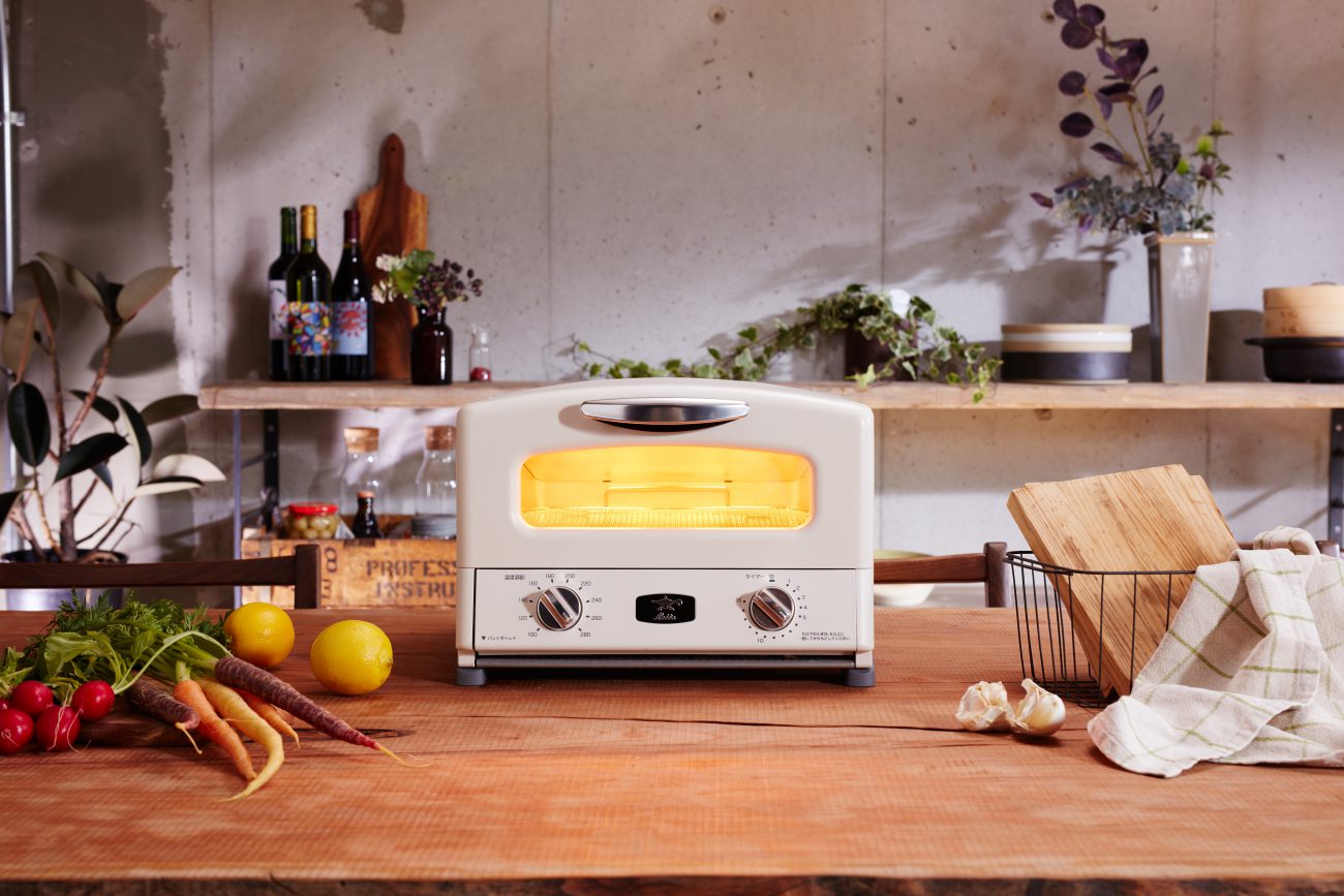 楽天市場】アラジン グラファイトグリル&トースター 4枚焼き AGT-G13B