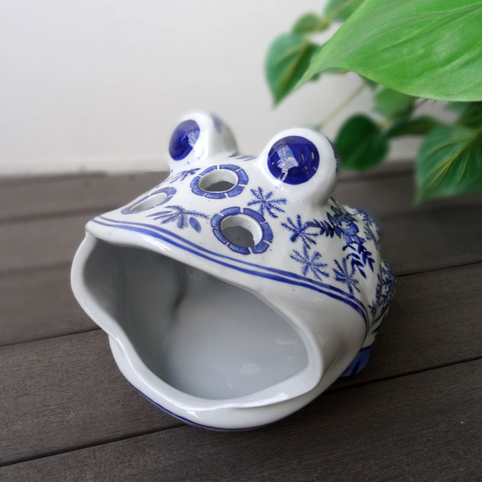 楽天市場】香炉 お香 香炉 蚊取り線香 蚊遣り 蚊取り器 カエル かえる