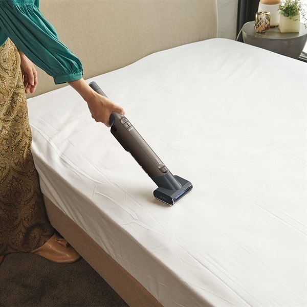 SHARK 充電式ハンディクリーナー WV415JBR ブラウン 掃除機 Shark