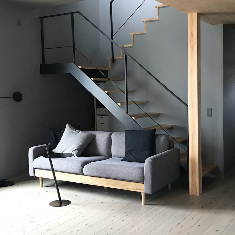 チューブ＆ロッド サイドテーブル | デュエンデ(DUENDE