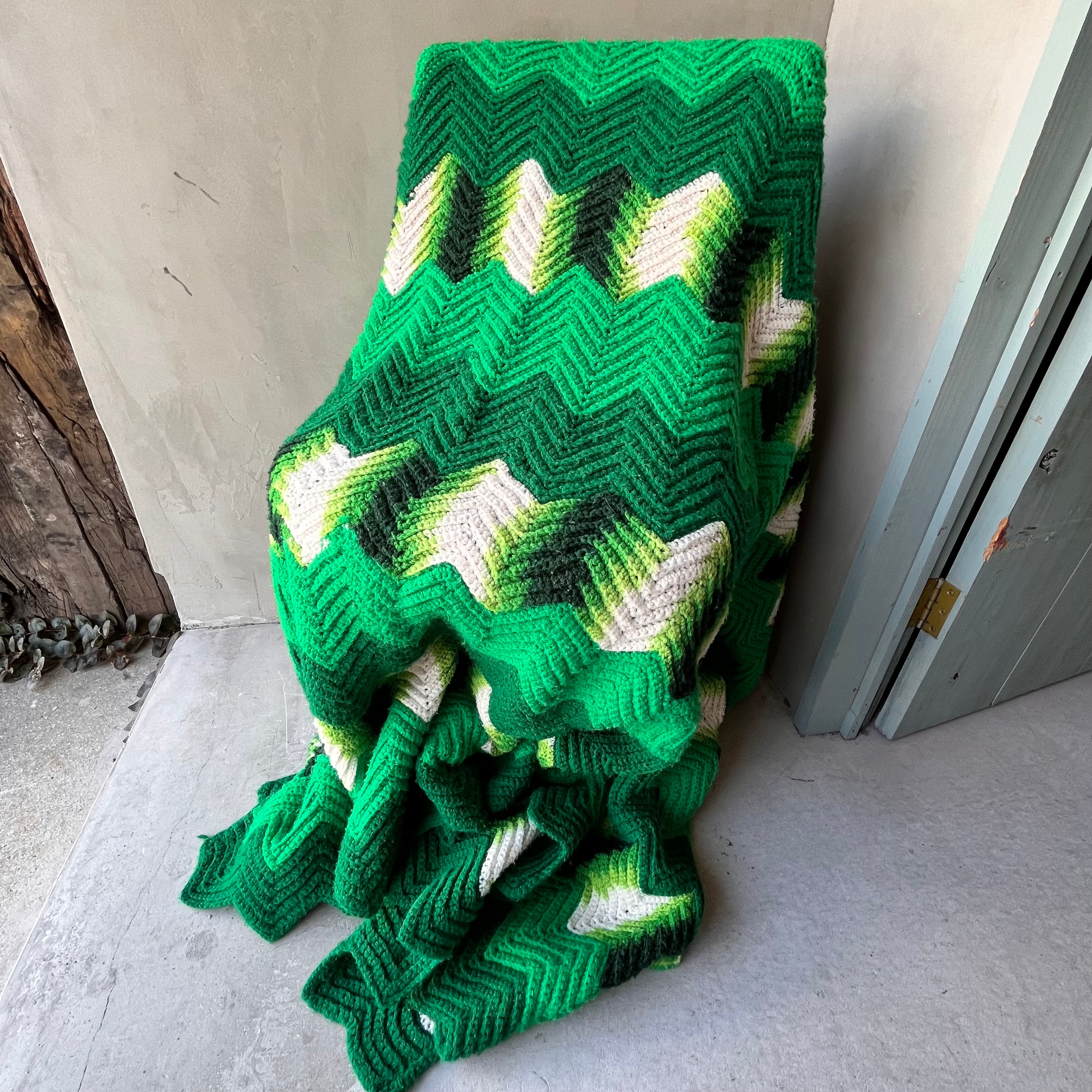 1970s USA vintage】グラニーブランケット グリーン系 クロシェ – 雑貨