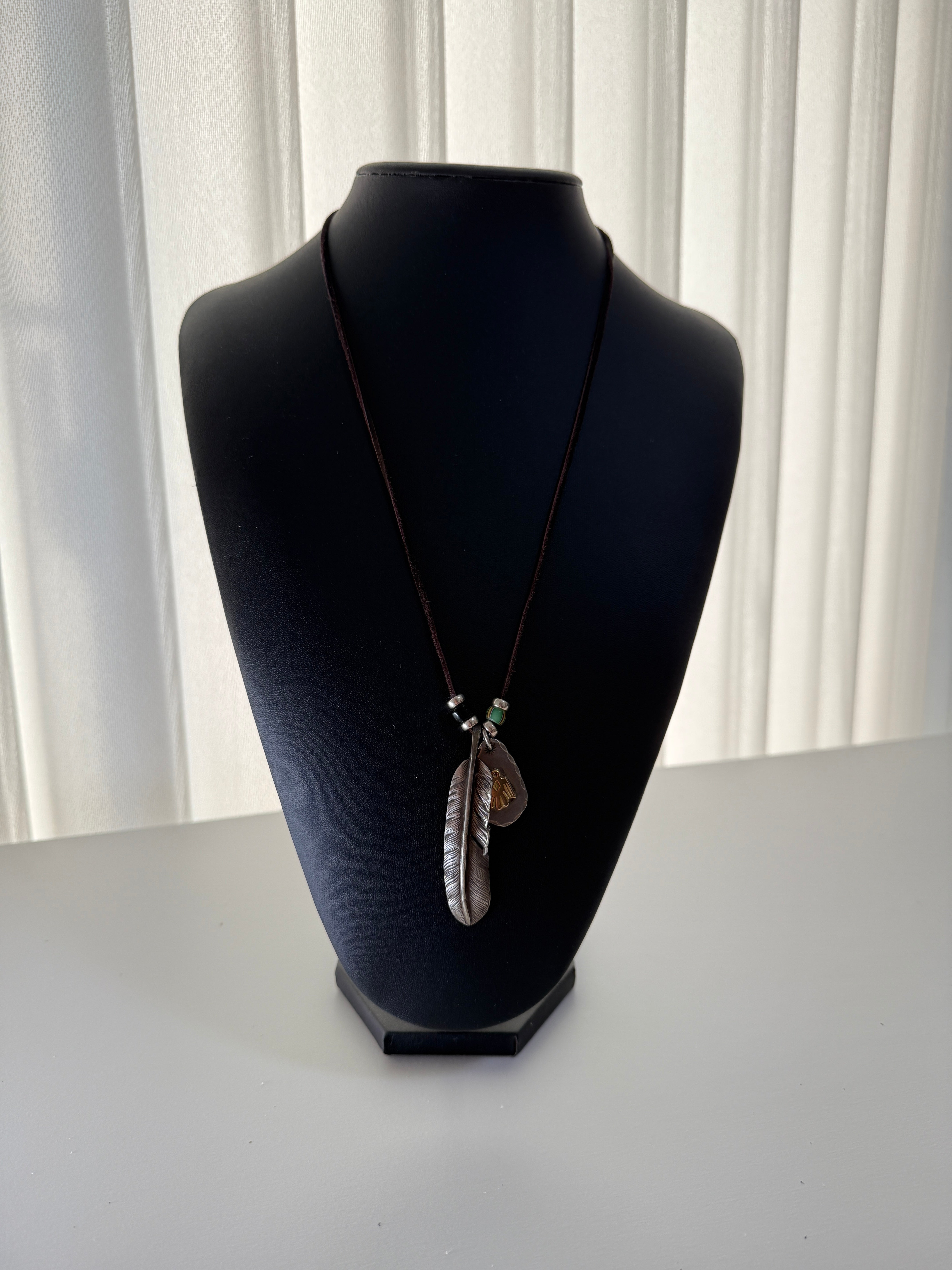 ゴローズ プレーン特大フェザー（左向き）＋イーグル付印台メタル＋