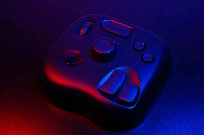 最強の左手デバイスTourBoxのエントリーモデル！TourBox Liteの