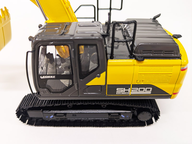 住友建機 ミニチュア 油圧ショベル ＜SH200-8＞ 1/50SCALE【ミニカー