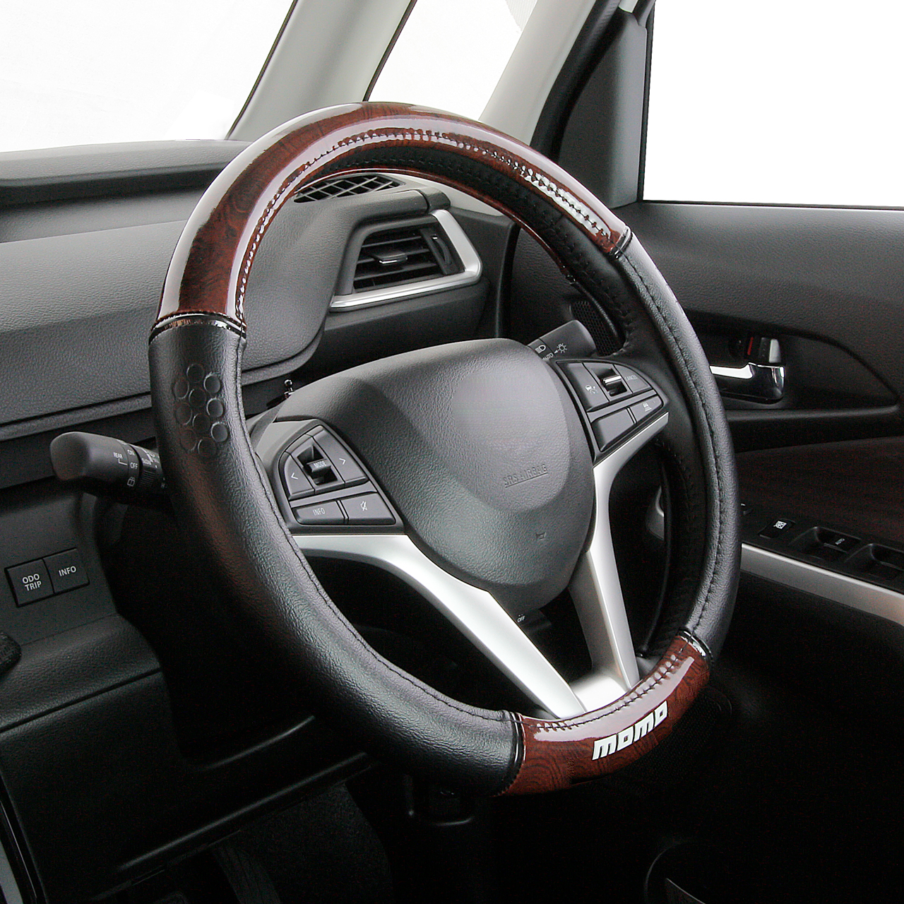 MOMO（モモ） LUXURY WOOD ラグジュアリーウッド ハンドルカバー