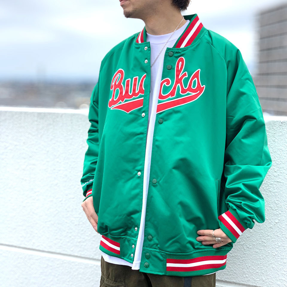 Mitchell&Ness（ミッチェルアンドネス） サテンジャケット スタジャン