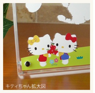 sanrio（サンリオ） 手形足形キット付き 名入れ ベビーフォトフレーム