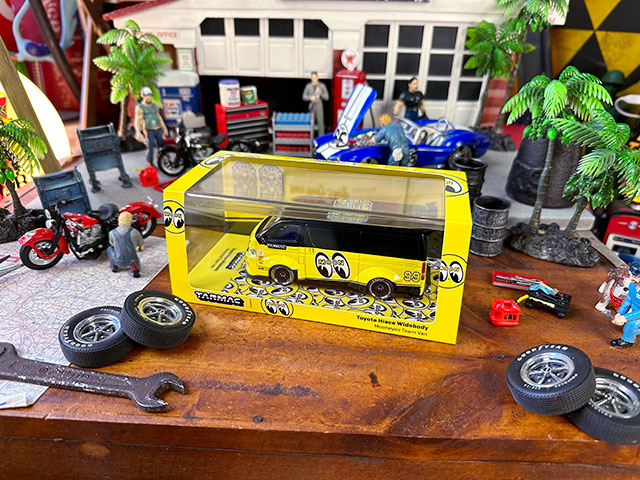 ターマックワークス×ムーンアイズ 限定コラボミニカー トヨタ