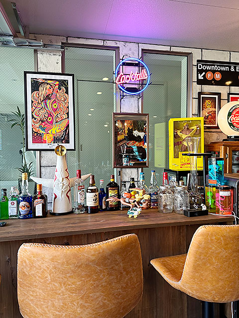 ビッグサイズ パブミラー （ブラック＆ホワイト） □ アメリカン雑貨