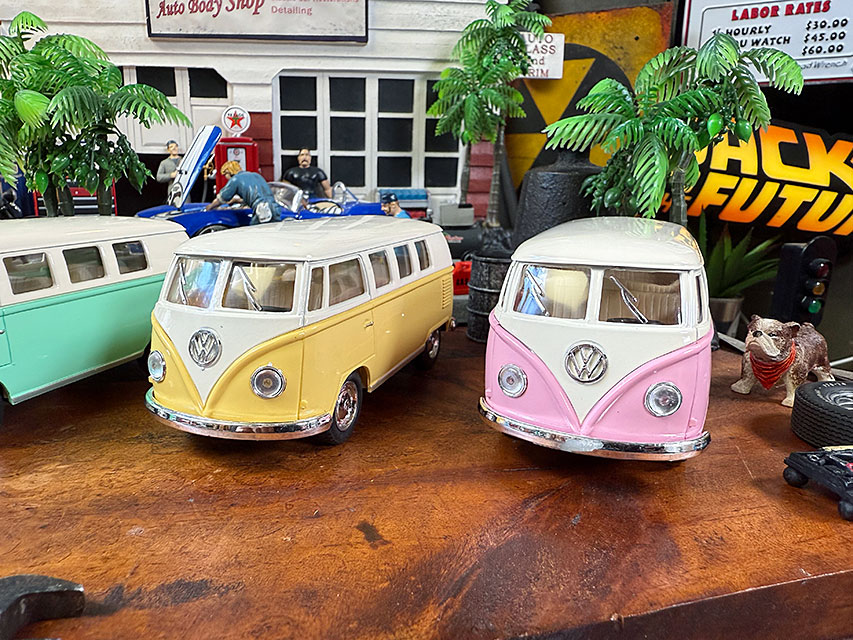 1962年 フォルクス・ワーゲン ワーゲンバス ミニカー 1/32スケール （4