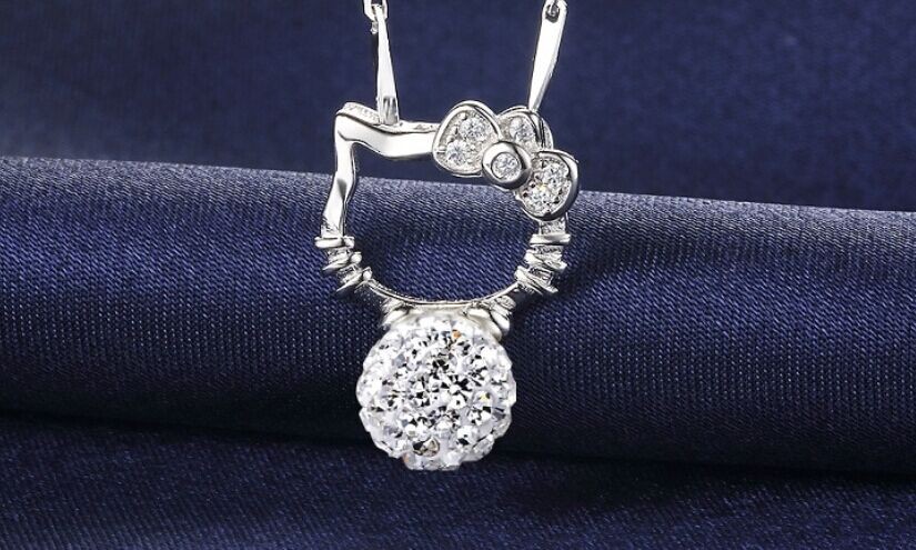 5A級 CZ キティちゃん ホワイトデー ピアス 結婚式 ハローキティ