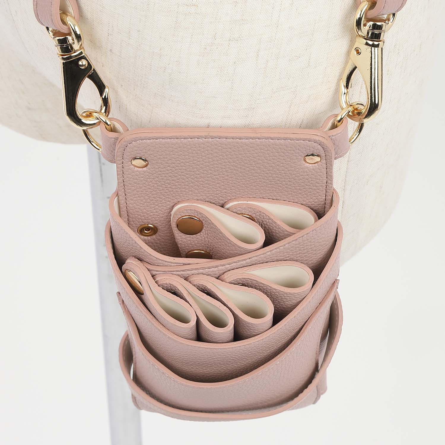 DEEDS シザーケース 美容師 シエーナ no.389 ピンク（シボ加工） 4〜6