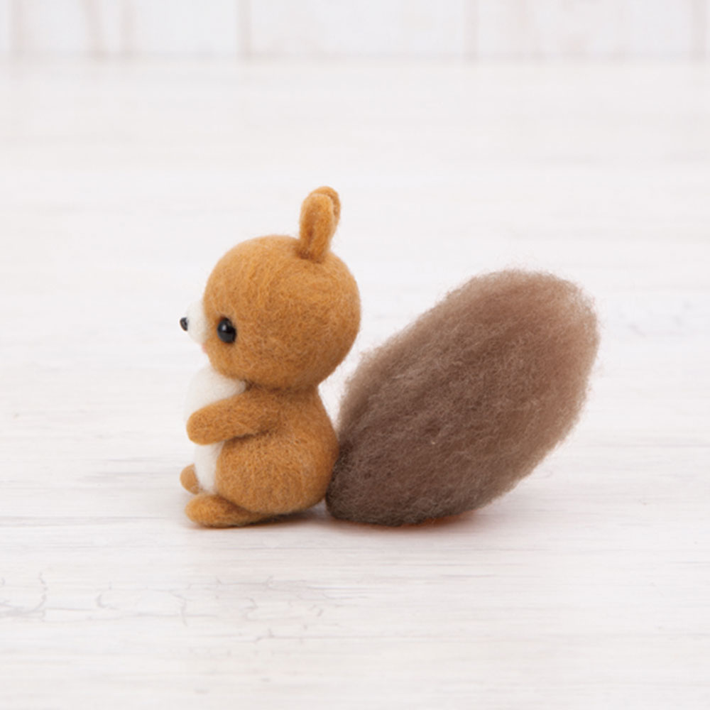 ハマナカ 羊毛フェルト キット かわいい森のどうぶつたち おすましりす