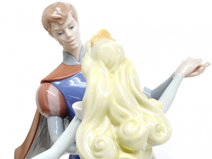 リヤドロ 眠れる森の美女 フィギュアリン ディズニアナコンベンション