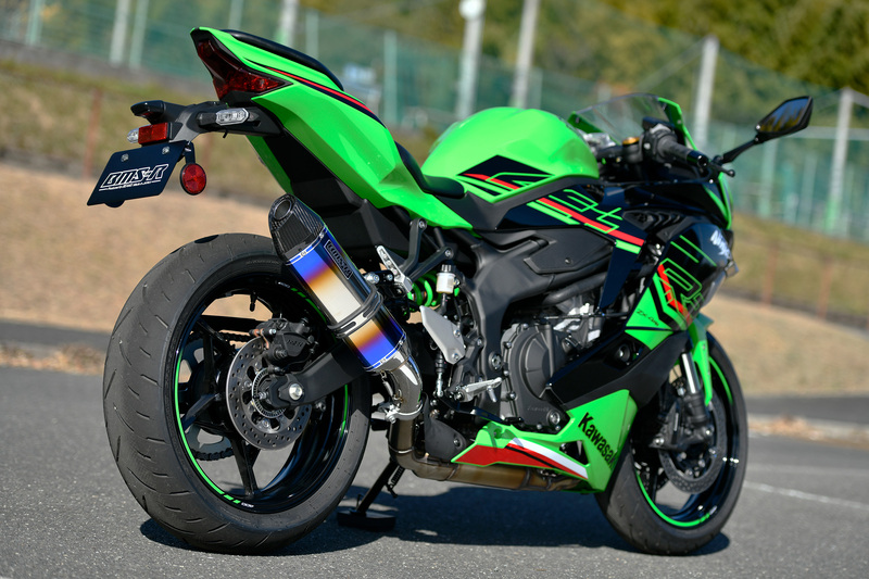 BEAMS G436-65-P6J ZX25R SE 8BK-ZX250H スリップオン CORSA-EVO2