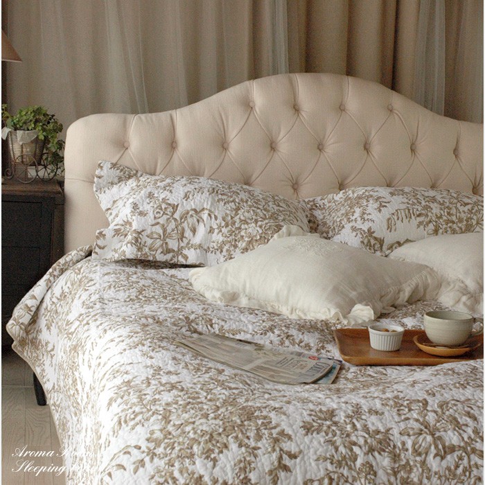 LAURA ASHLEY（ローラアシュレイ） ベッドカバー ダブル クイーン 3点