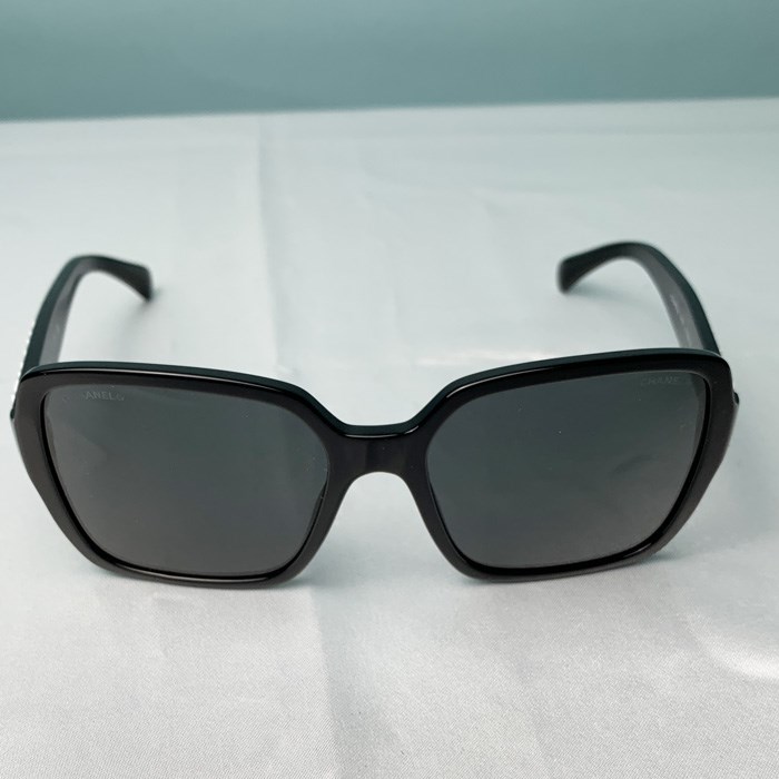 CHANEL（シャネル） 【爆買】シャネル サングラス スクエア シェイプ