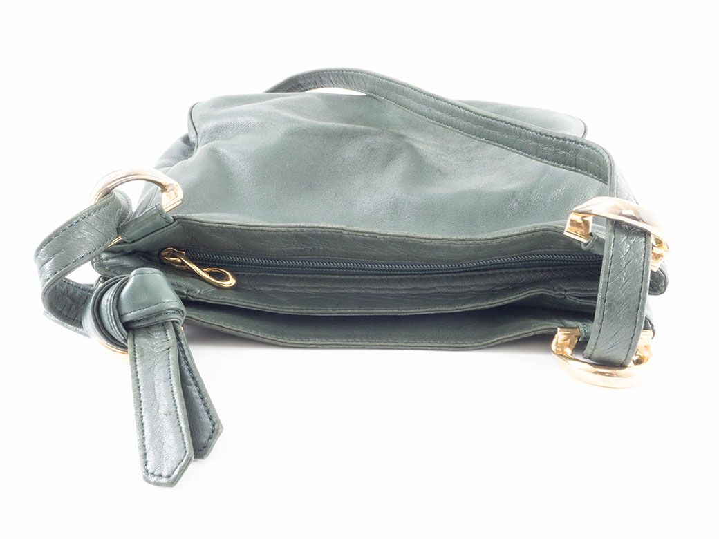 LOEWE（ロエベ） アナグラム ショルダーバッグ ラムレザー グリーン