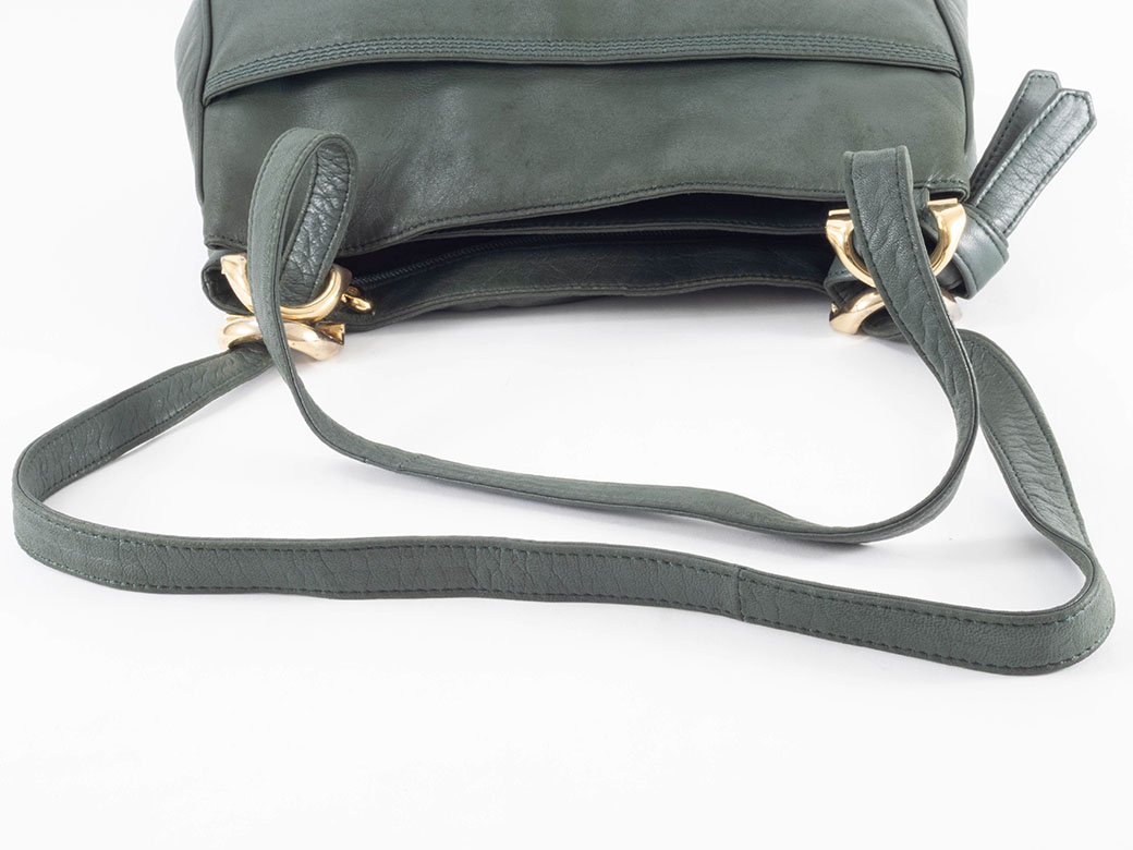 LOEWE（ロエベ） アナグラム ショルダーバッグ ラムレザー グリーン