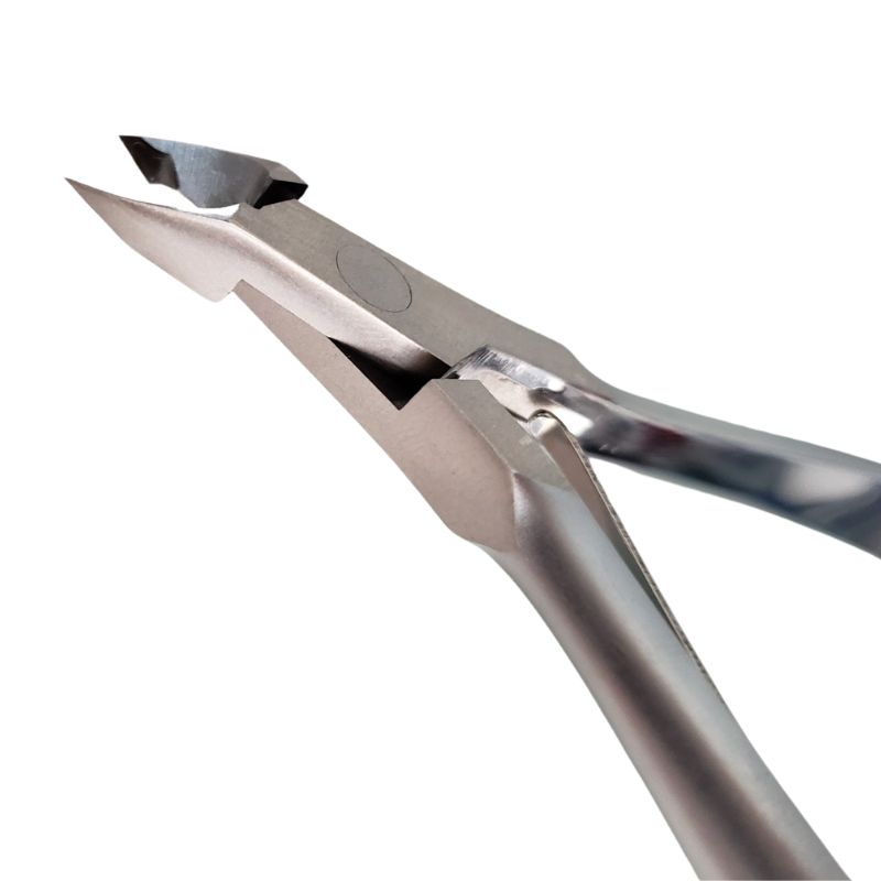 内海 キューティクルニッパー C713S 刃先3mm± シングルスプリング