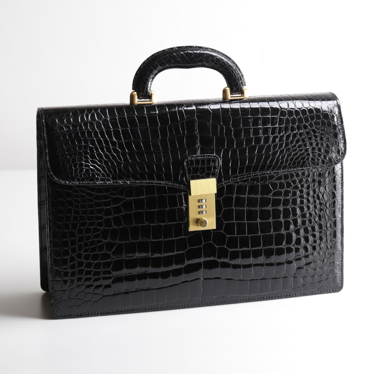 sankyo shokai（三京商会） ＜爆買＞クロコダイル ビジネスバッグ