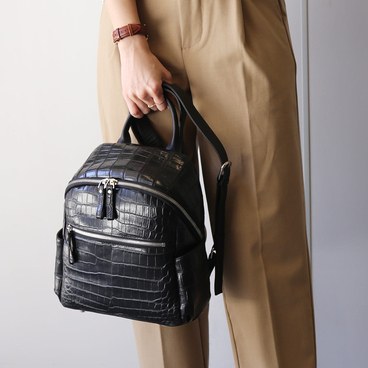 sankyo shokai（三京商会） クロコダイル マット 加工 リュック 2WAY