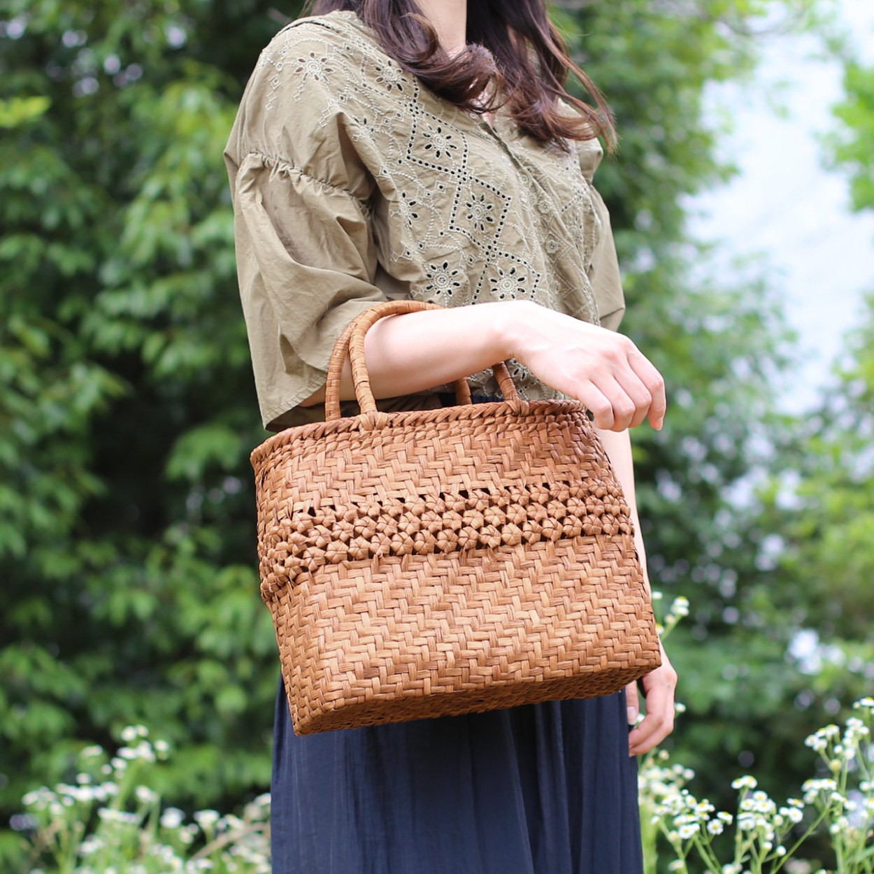 sankyo shokai（三京商会） ＜爆買＞山葡萄 かごバッグ 網代編み 六角