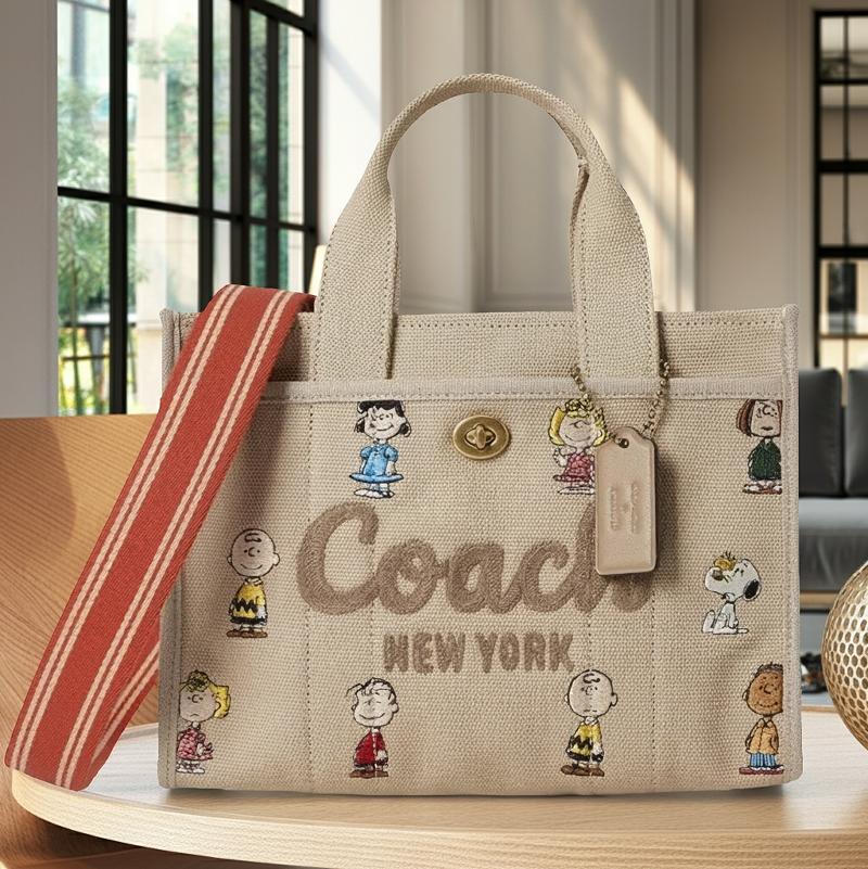 COACH（コーチ） COACH x ピーナッツ コラボ スヌーピー トート バッグ
