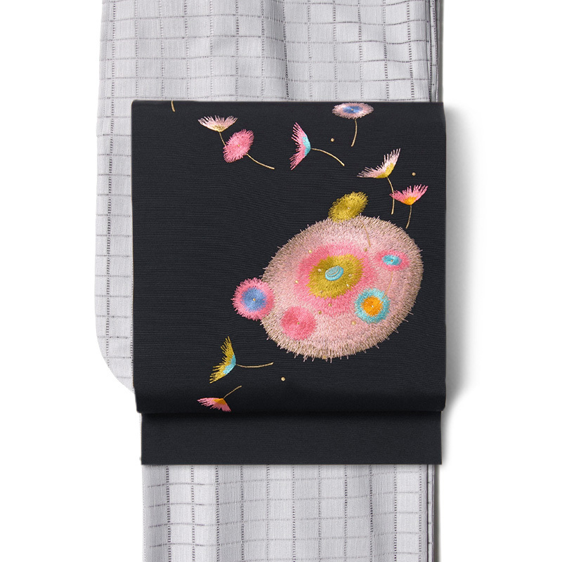 名古屋帯 刺繍 綿毛 たんぽぽ 黒 ピンク 花 塩瀬 レトロ モダン