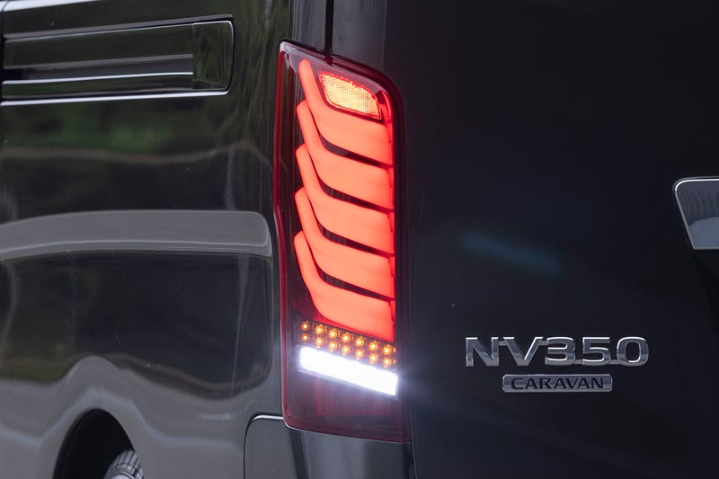ヴァレンティ（VALENTI） CARAVAN キャラバン NV350 LED テールランプ