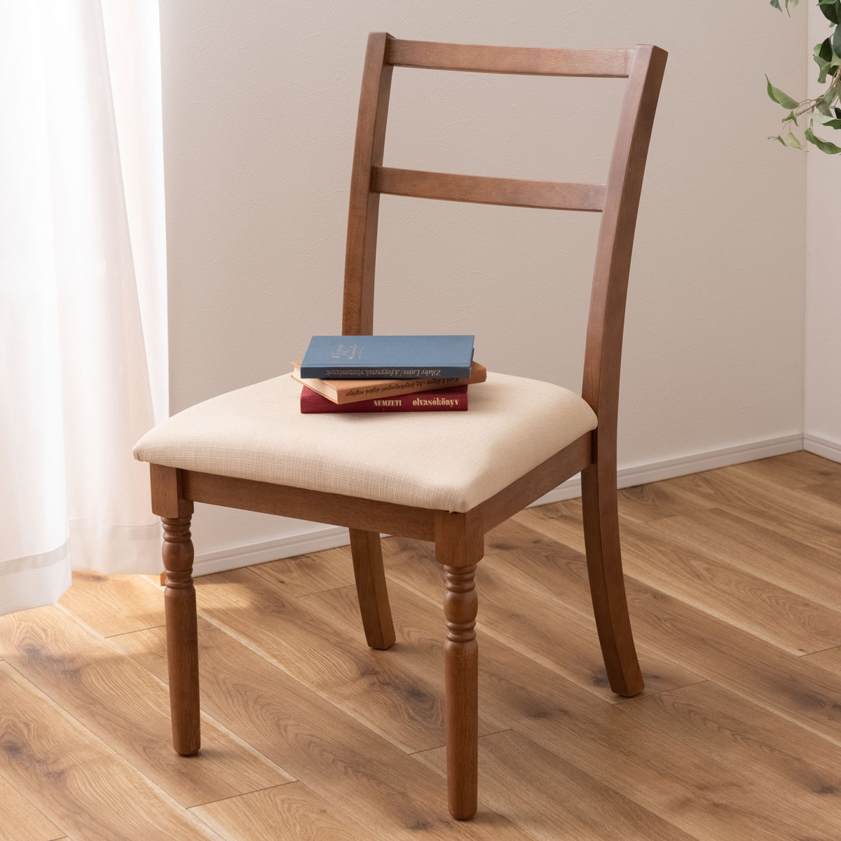 東谷 ダイニングチェア 座面高45cm クラシック風 （ アンティーク調