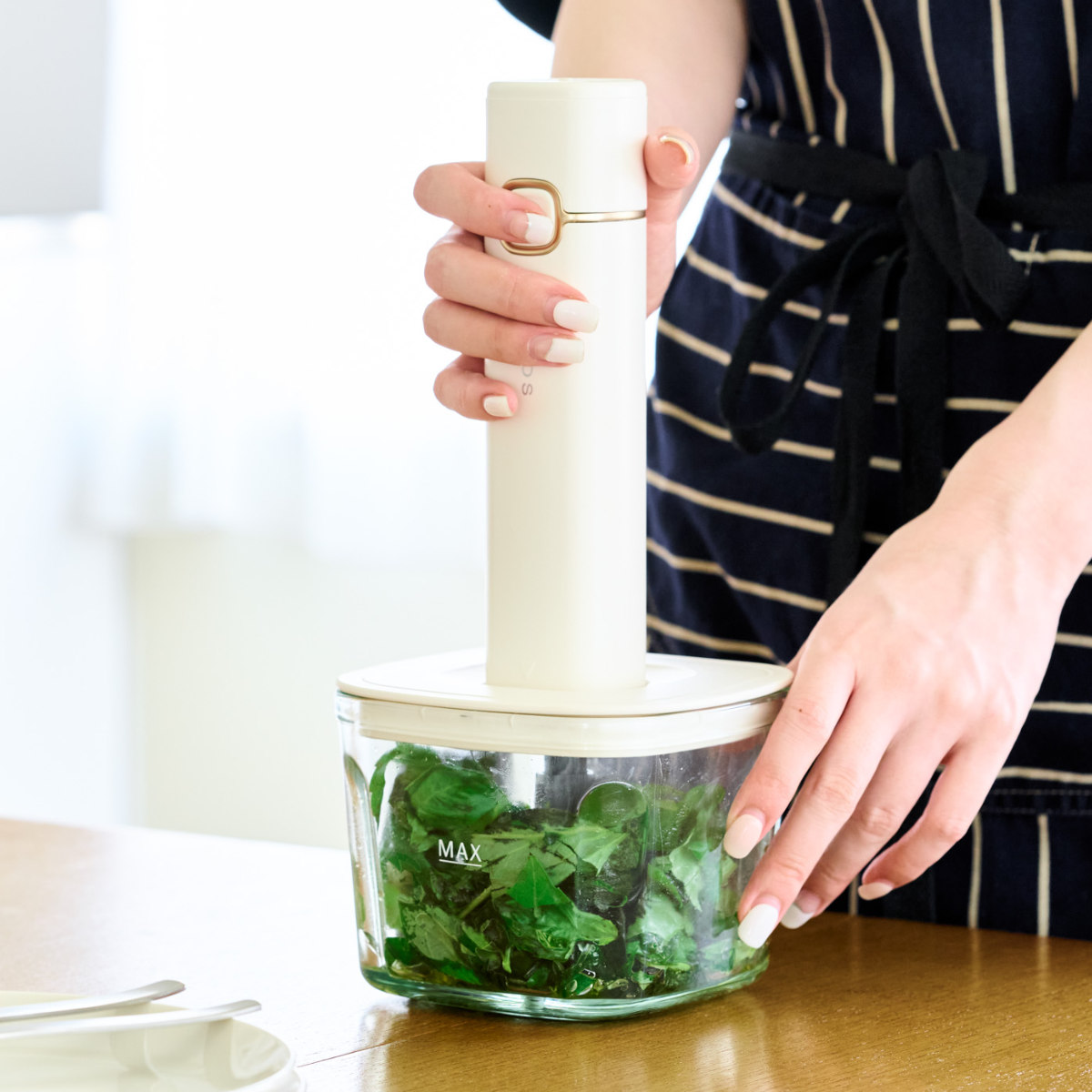 EPEIOS（エペイオス） 電動フードプロセッサー TINT EPEIOS コードレス