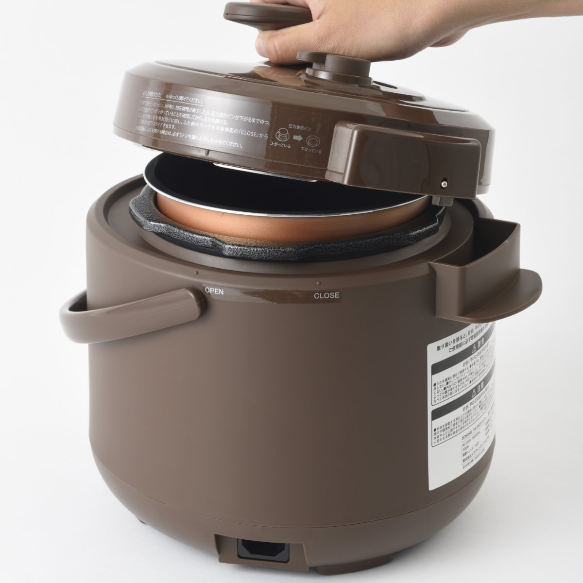 BRUNO crassy+ 電気圧力鍋 マルチ圧力クッカー （ ブルーノ 電気式