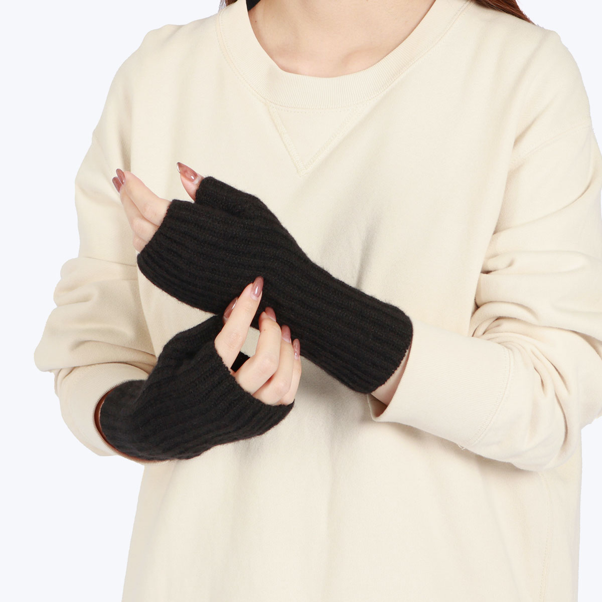 Johnstons of Elgin（ジョンストンズ オブ エルガン） 最大50%☆2/25