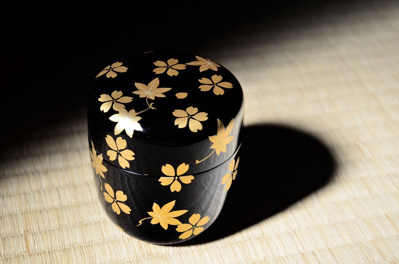 茶道具 棗 筑城筑良作 黒塗 雲錦蒔絵 中棗 木製・本漆塗・塗合口